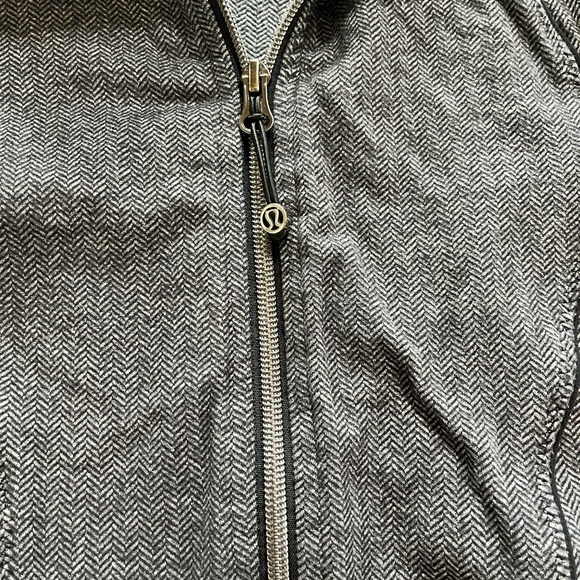 Lululemon jacket - Picture 2 of 3